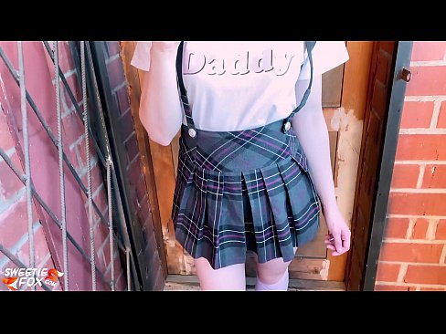 ❤️ Schoolgirl Mengisap penisnya dalam-dalam dan meniduri alih-alih kelas. ❤️ Rusia porno di id.zoomporno.ru